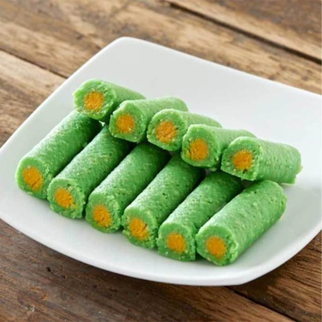 Mohini Roll.